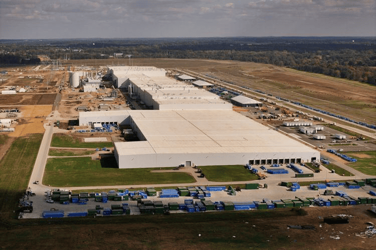 EV Battery Industry Faces Challenges in the U.S. Despite $28 Billion in Support