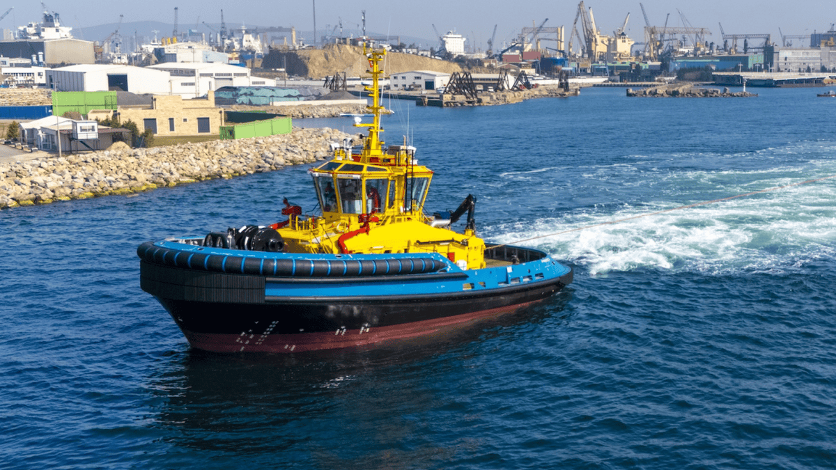 Stronger batteries drive growth in electric tugboat construction